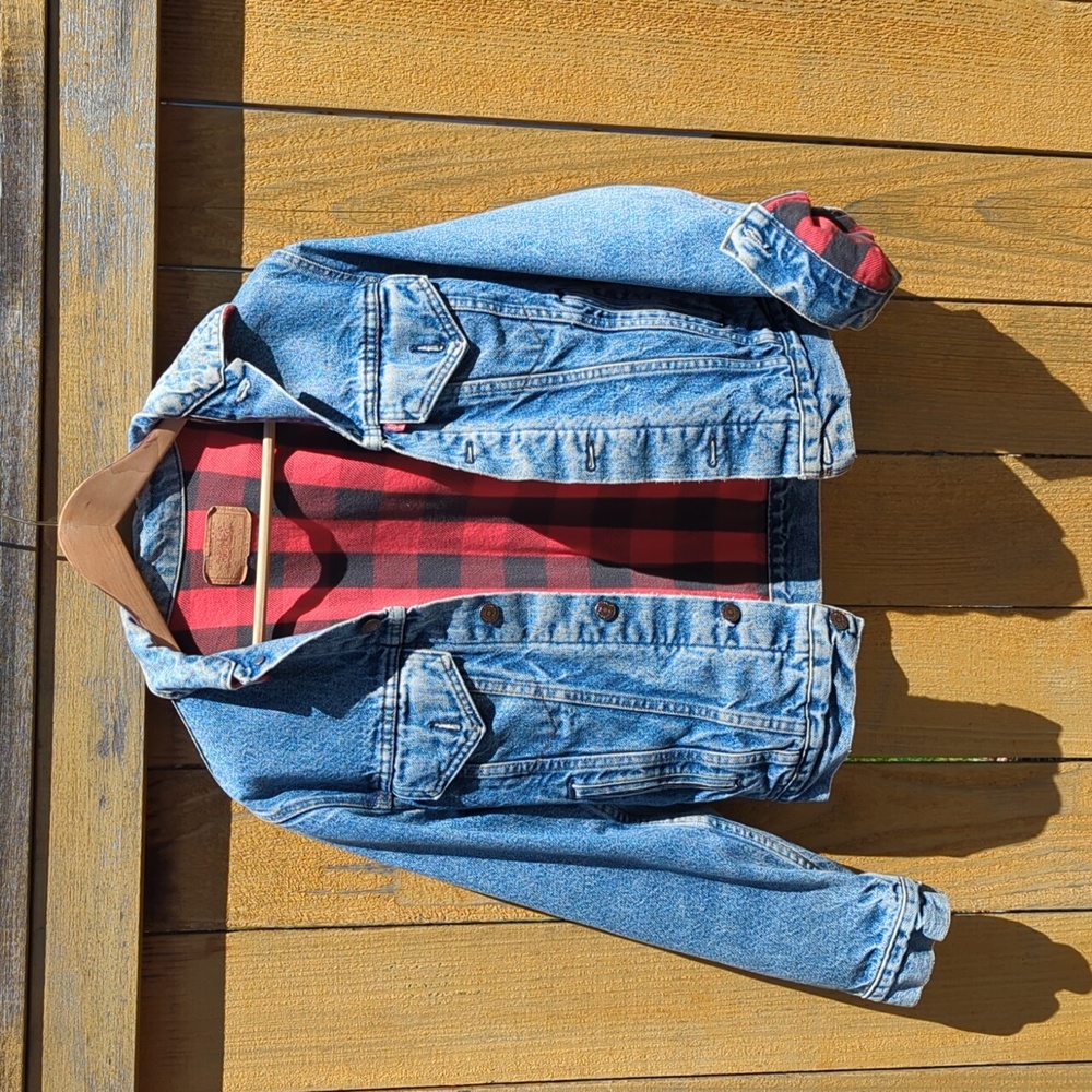 Vintage flannel lined Levi's jacket